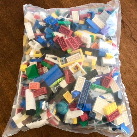 Lego, 3 Pounds, Assorted, Bulk, AUTHENTIC LEGO, Very Clean, Good Condition - Picture 2 of 13